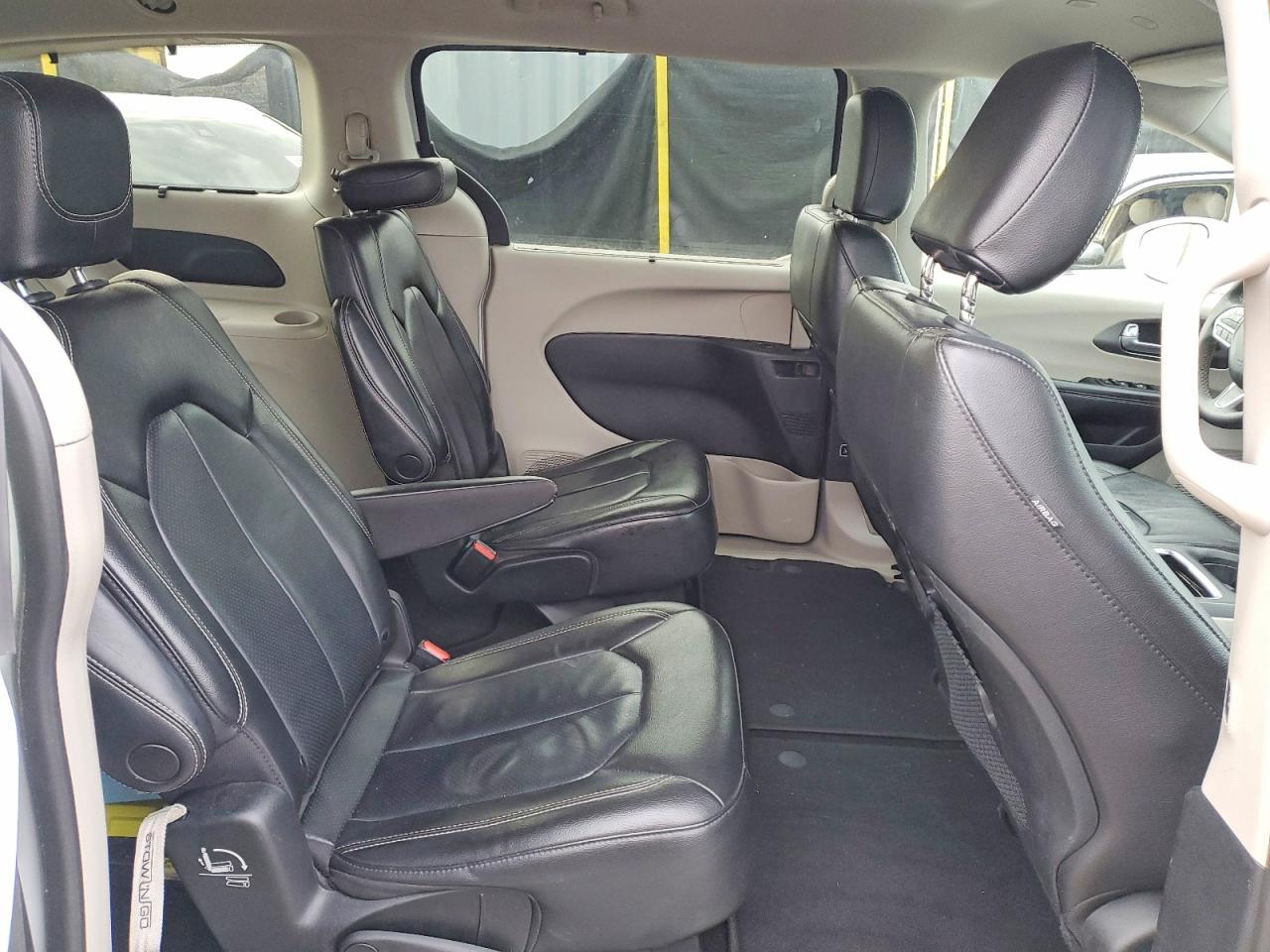 2022 CHRYSLER Pacifica
