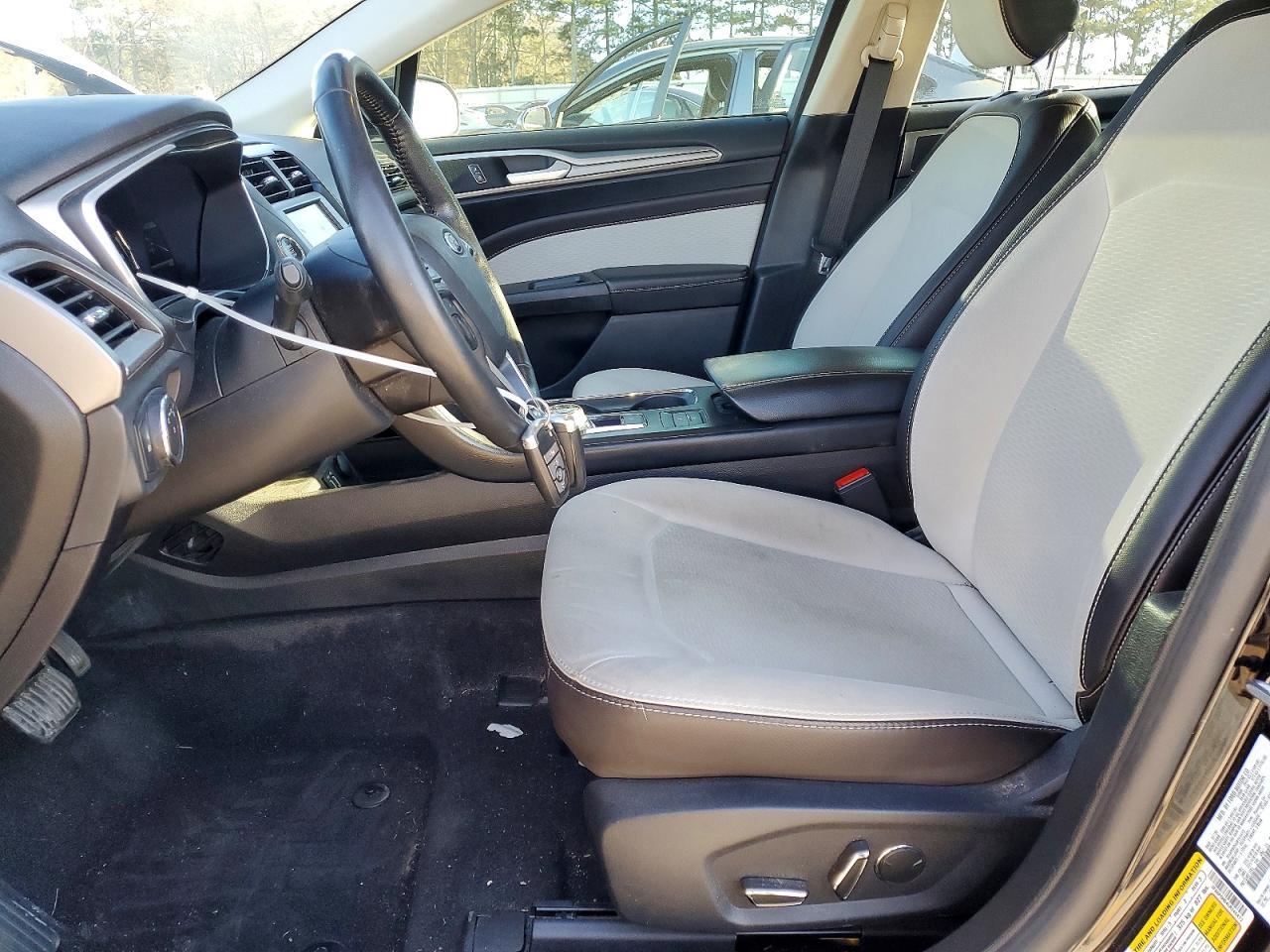 2020 FORD FUSION