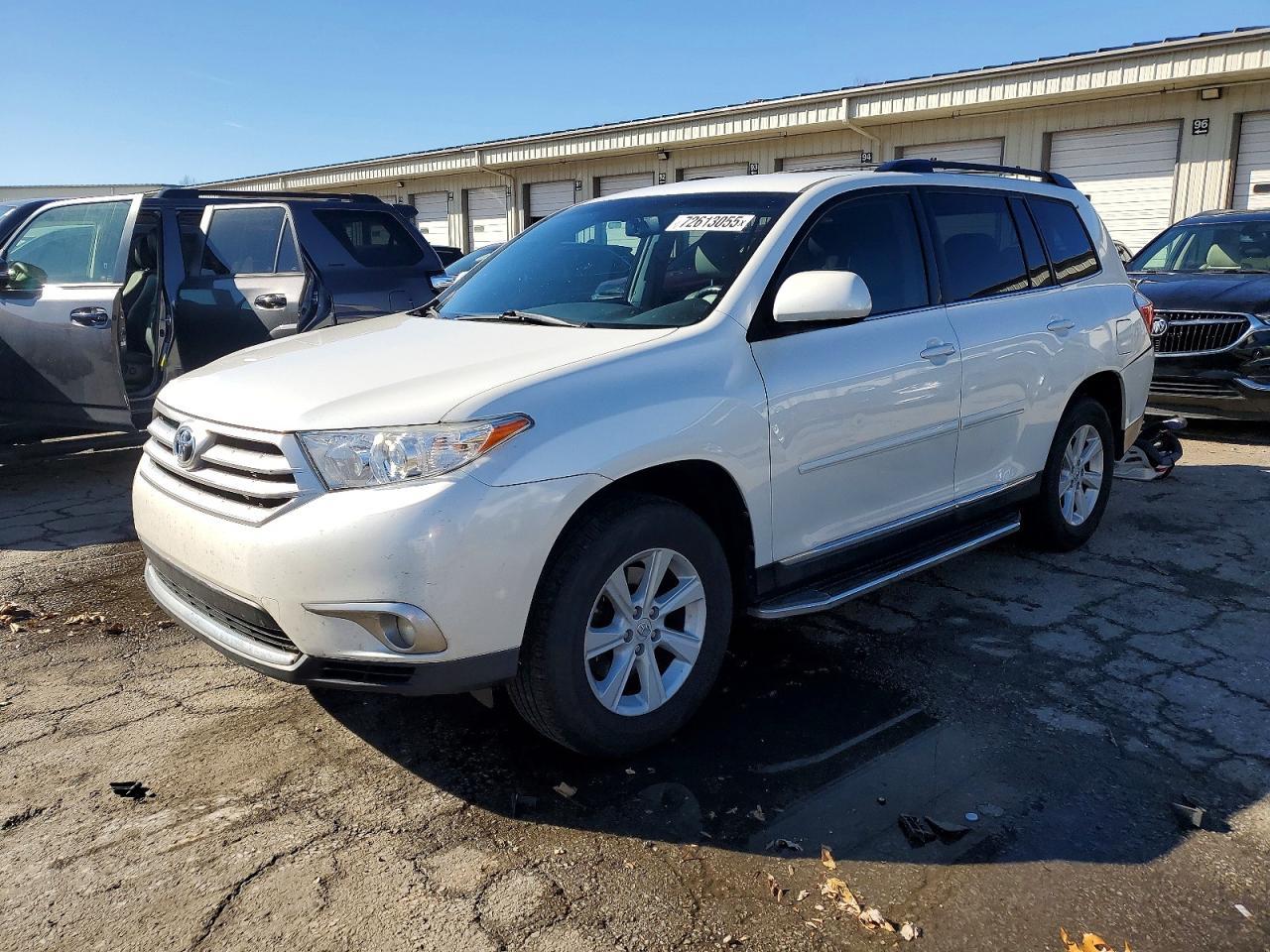 2013 TOYOTA HIGHLANDER