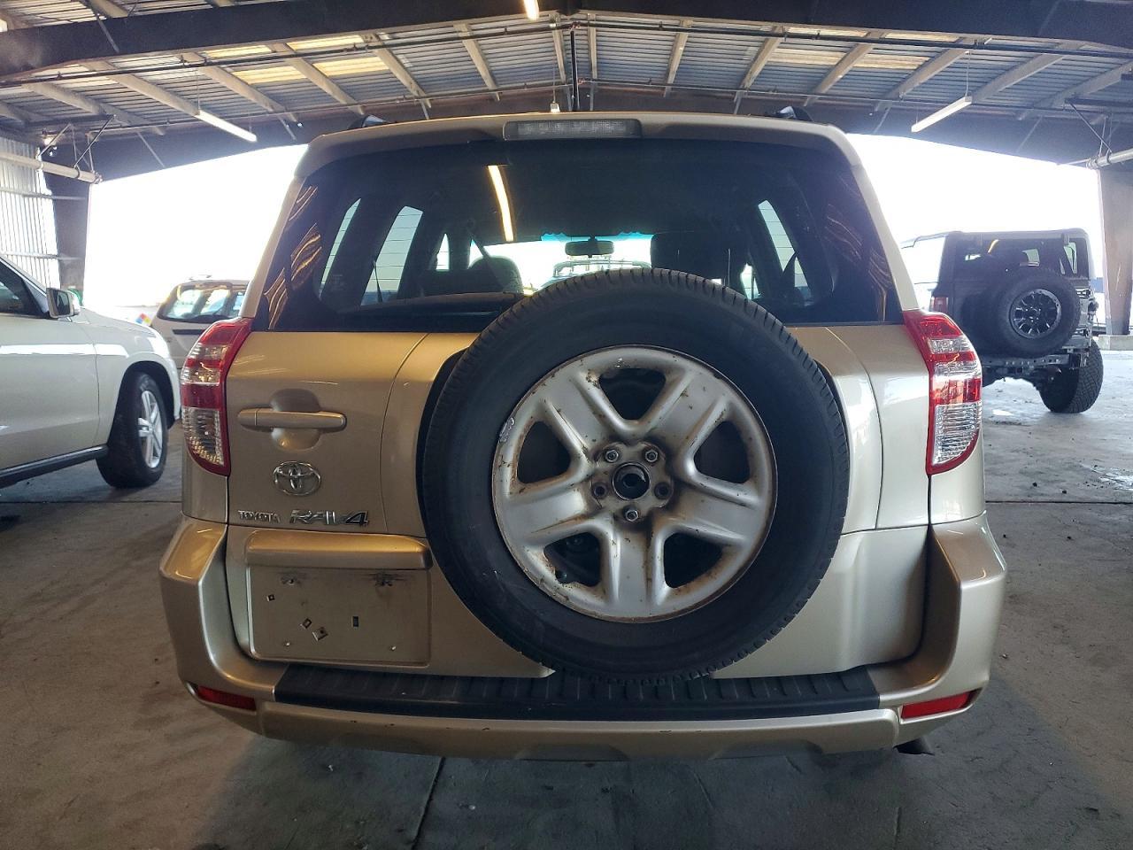 2009 TOYOTA RAV4