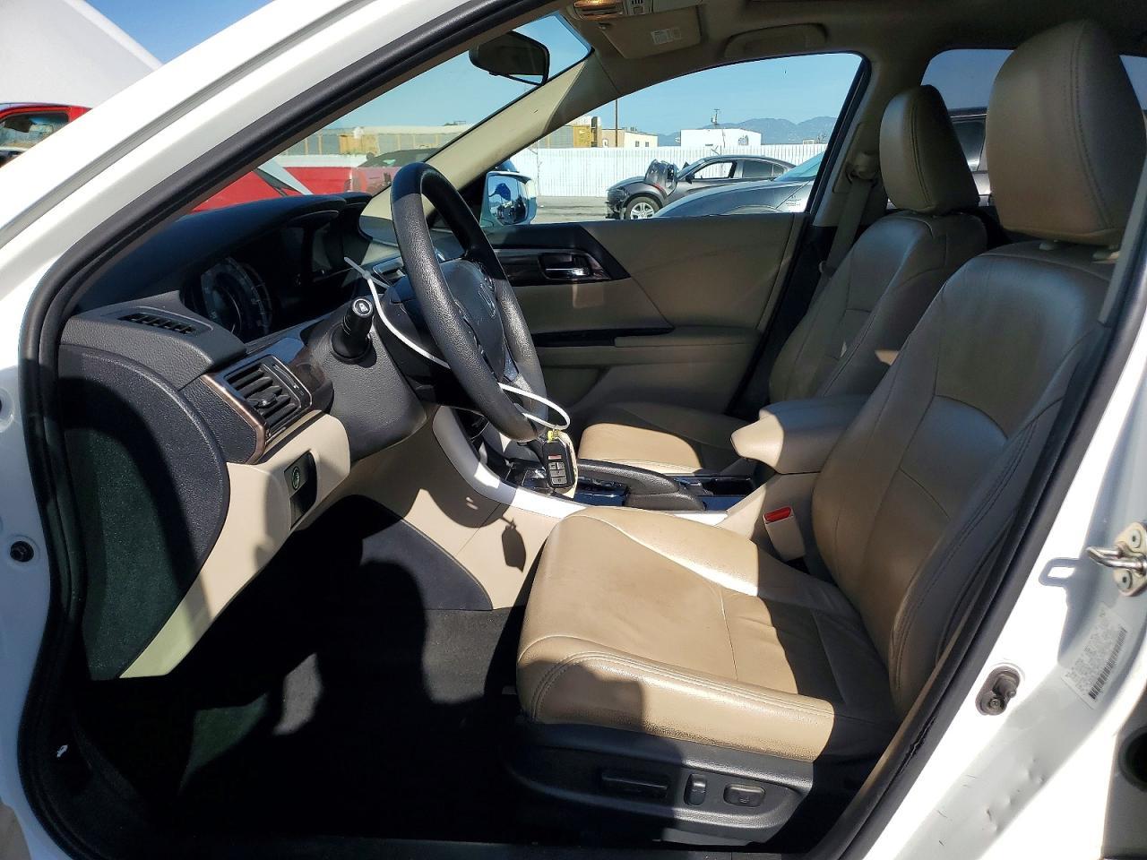 2017 HONDA ACCORD