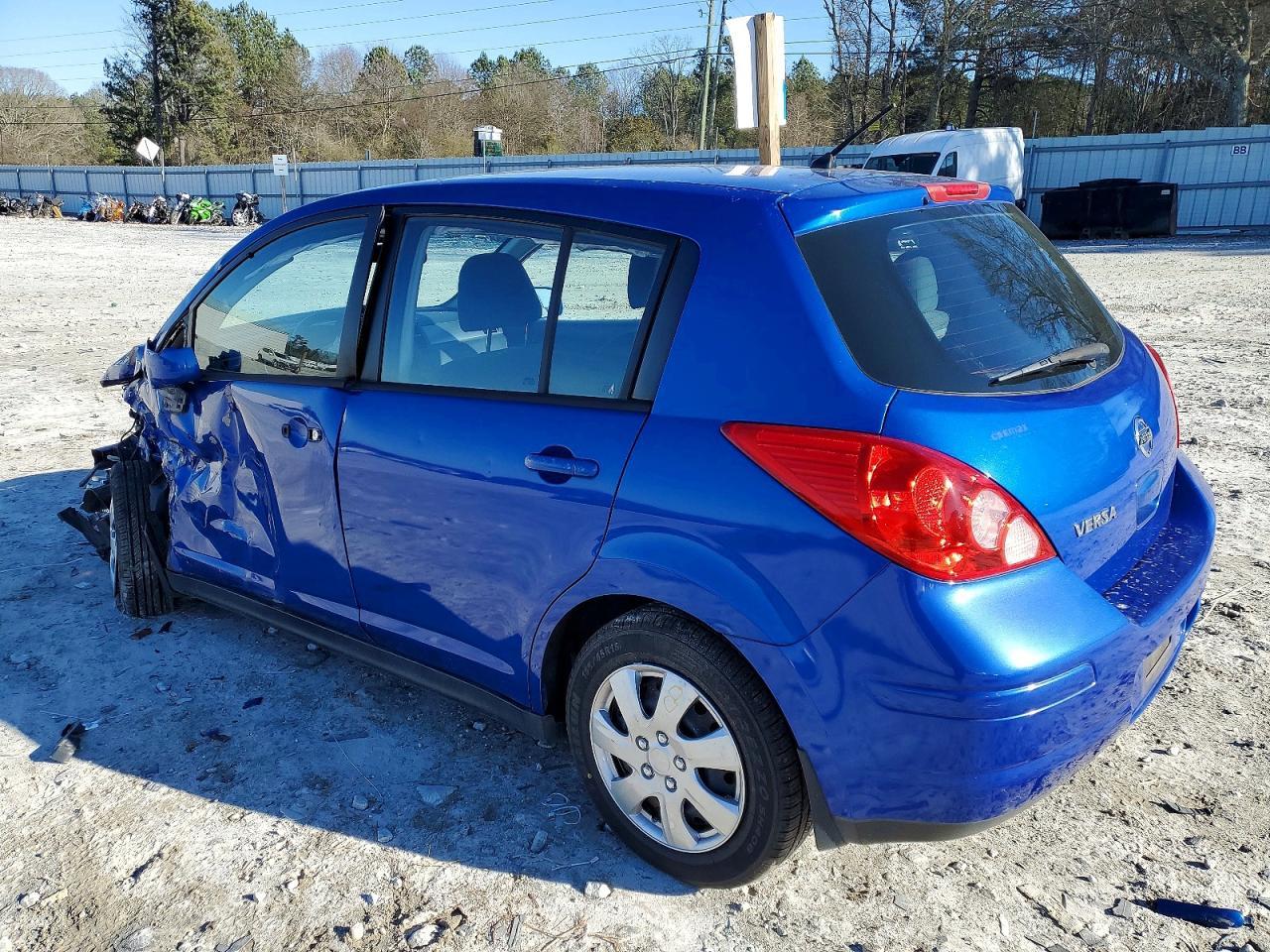 2012 NISSAN VERSA