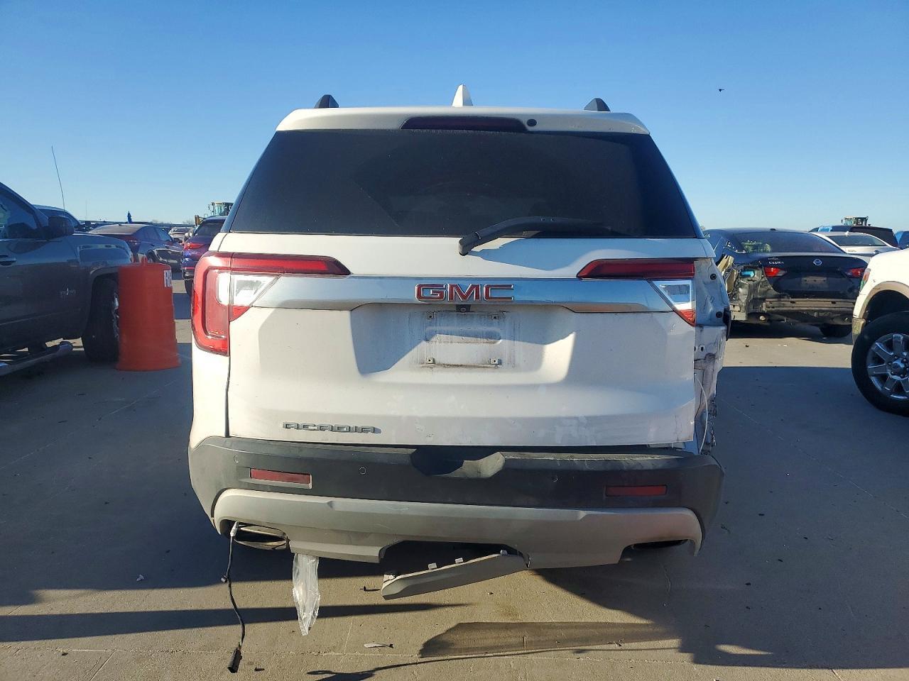 2021 GMC ACADIA
