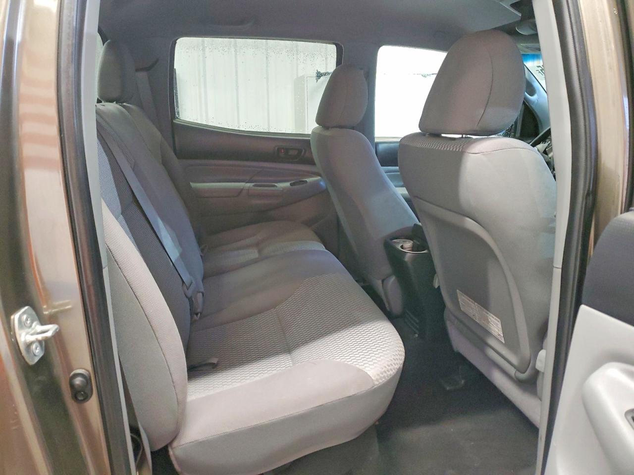 2012 TOYOTA TACOMA
