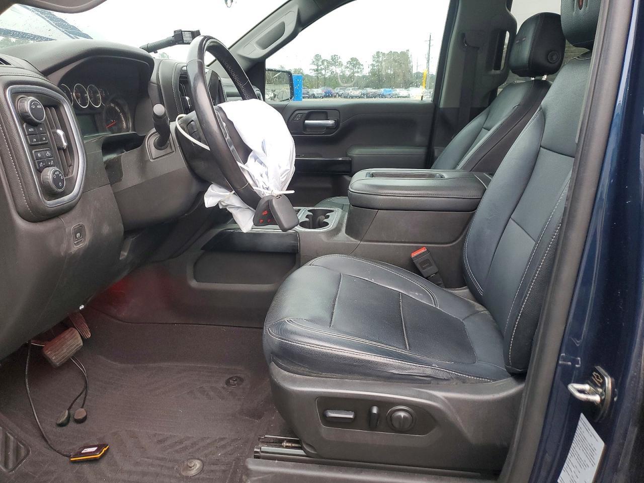 2020 CHEVROLET Silverado