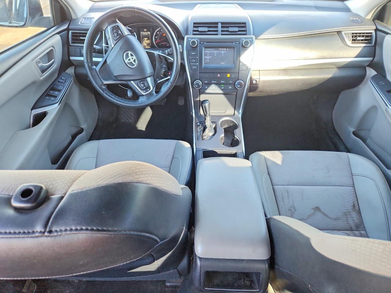 2016 TOYOTA CAMRY