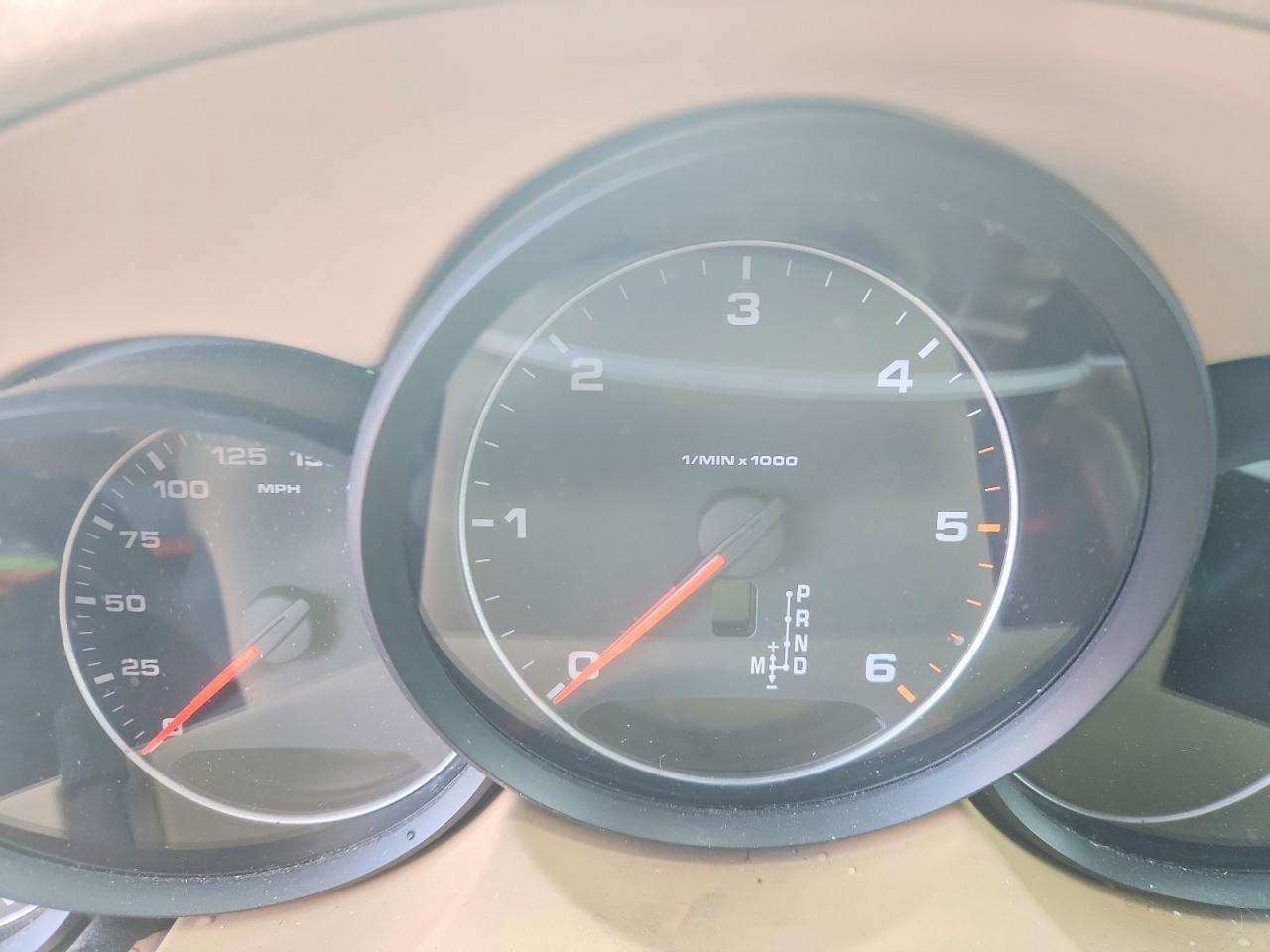 2013 PORSCHE CAYENNE