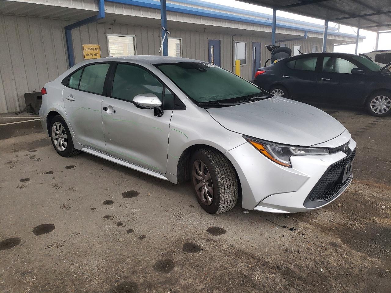 2021 TOYOTA COROLLA