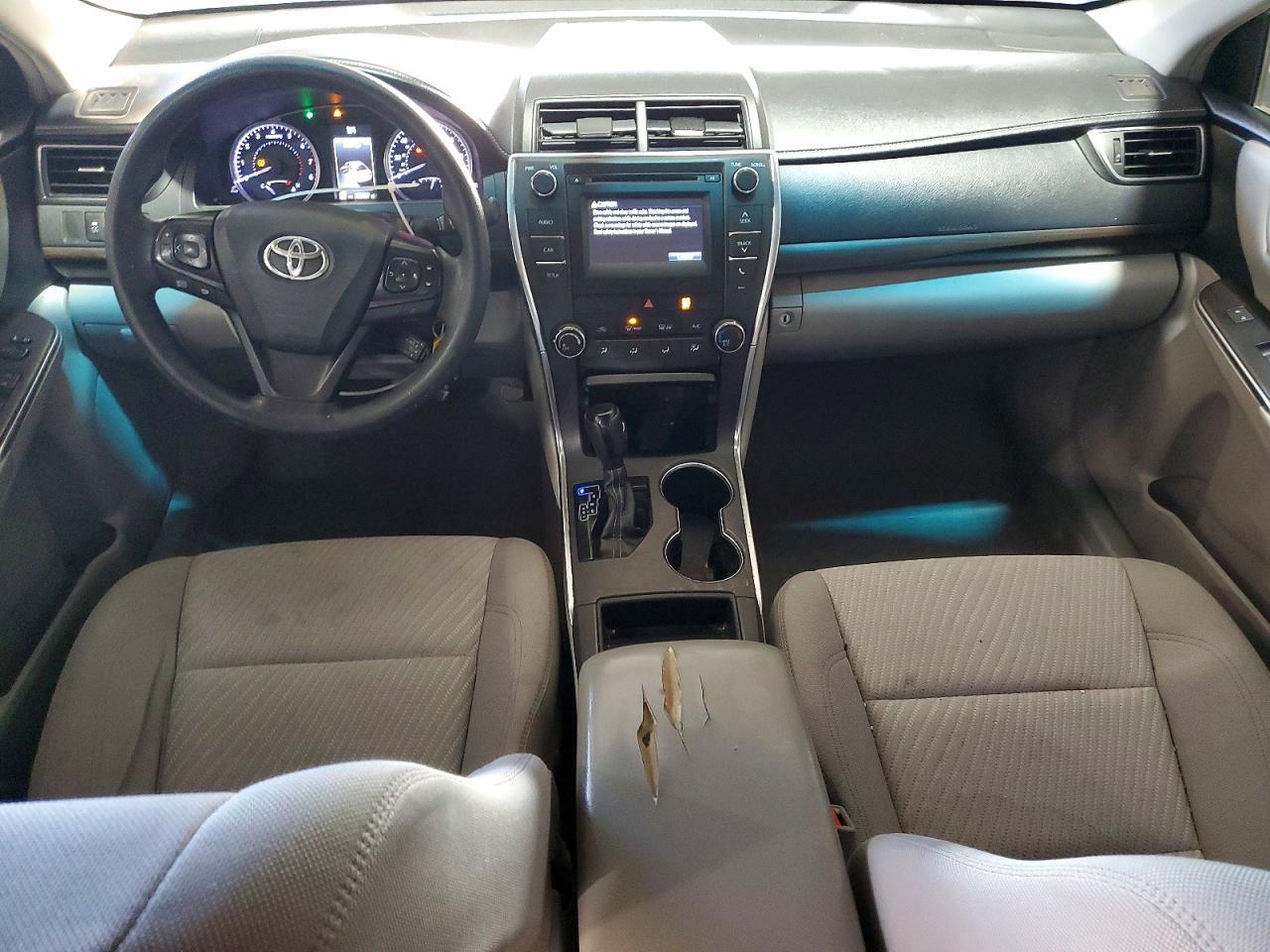 2016 TOYOTA CAMRY