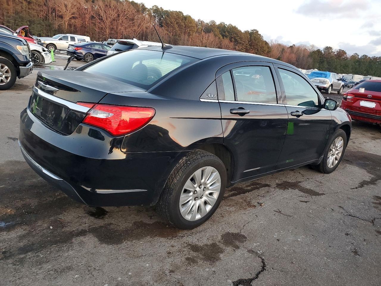 2012 CHRYSLER 200