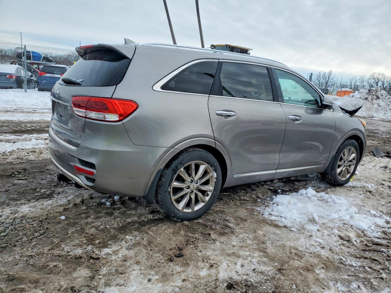 2016 KIA SORENTO