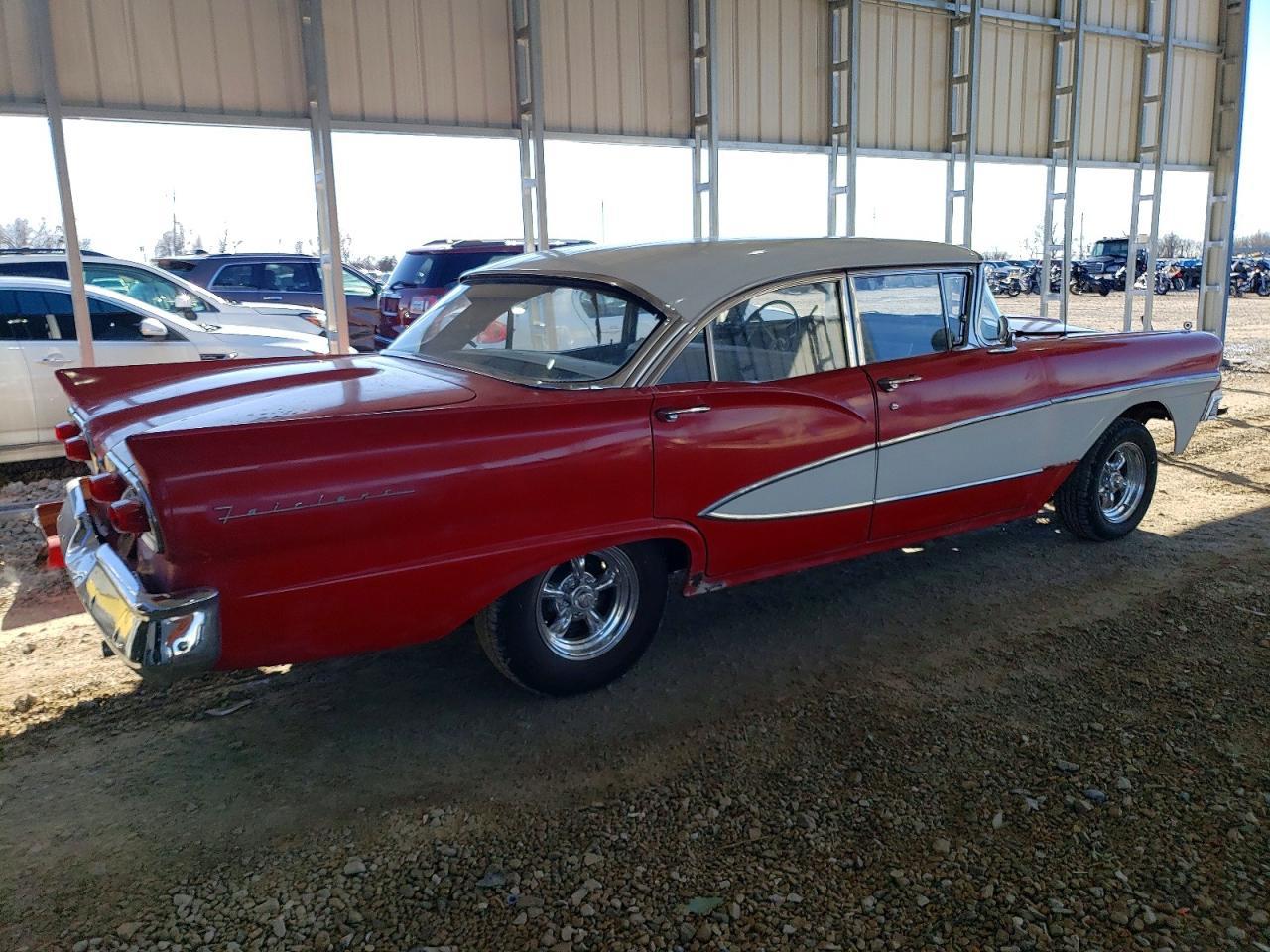 1958 FORD Fairlane