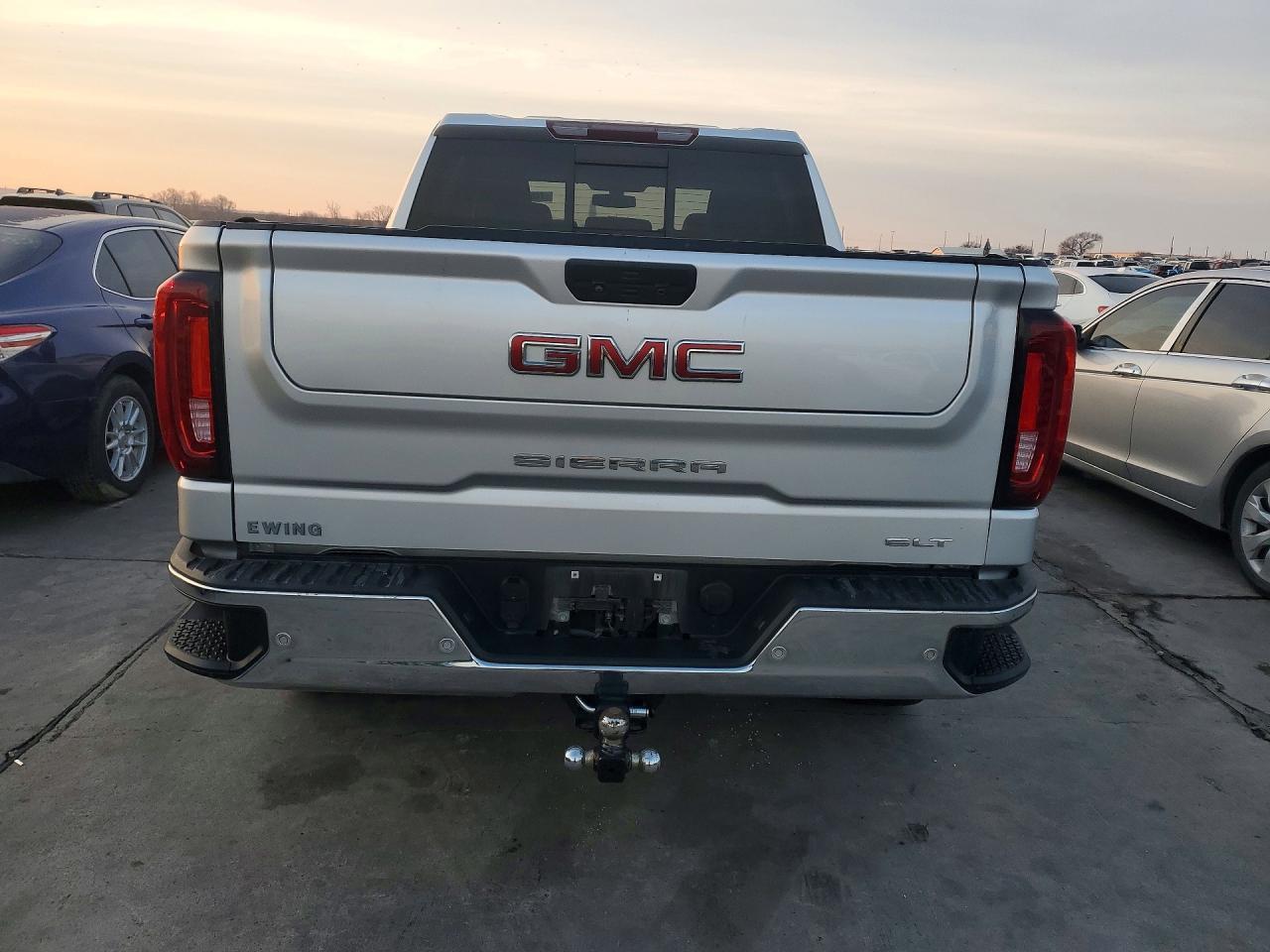 2022 GMC Sierra