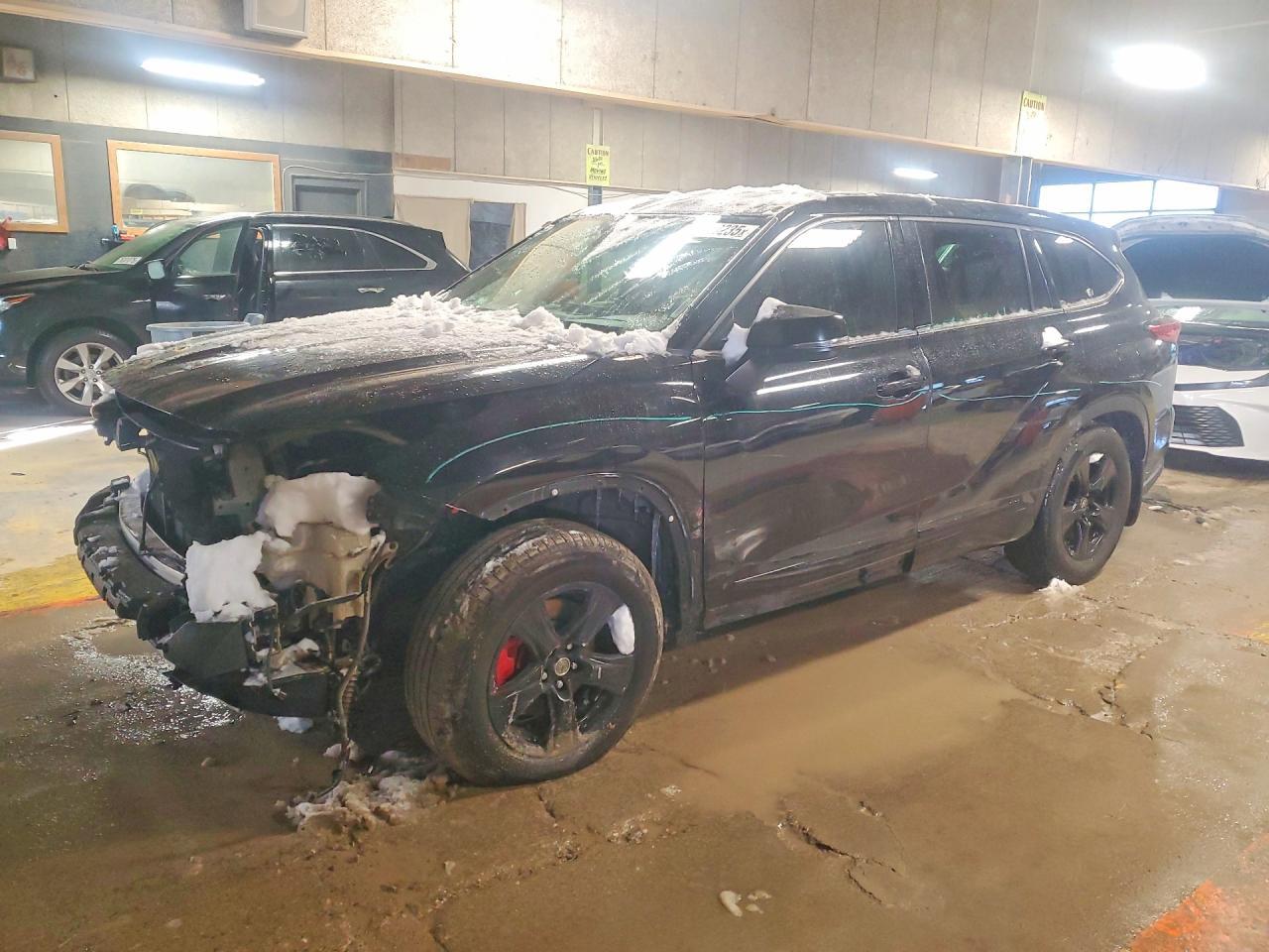 2021 TOYOTA HIGHLANDER