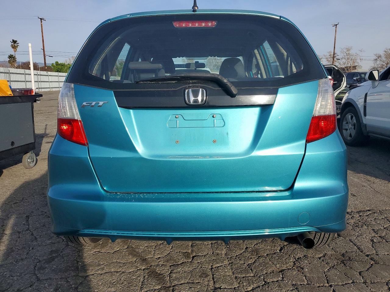 2012 HONDA FIT