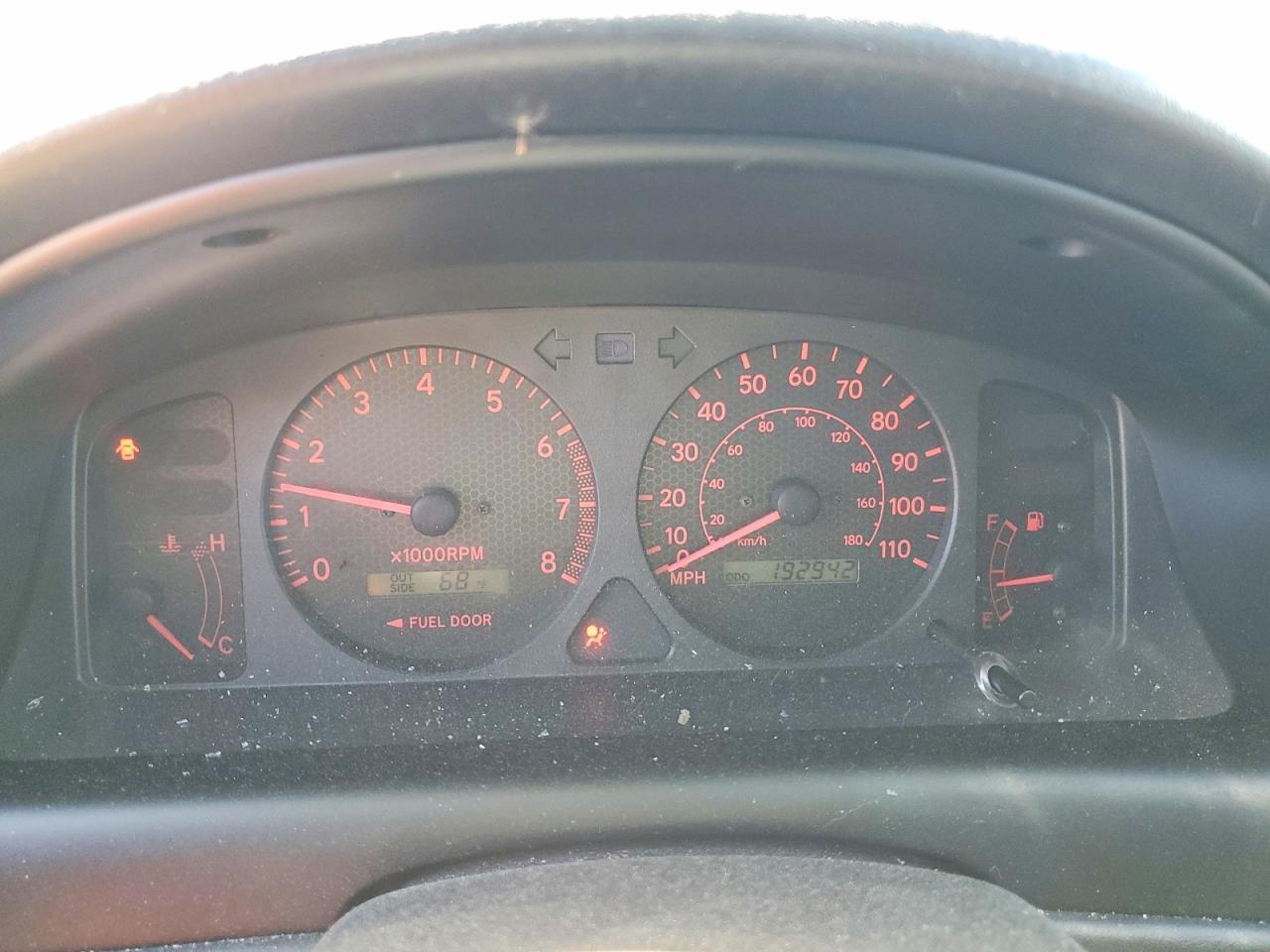 2002 TOYOTA COROLLA