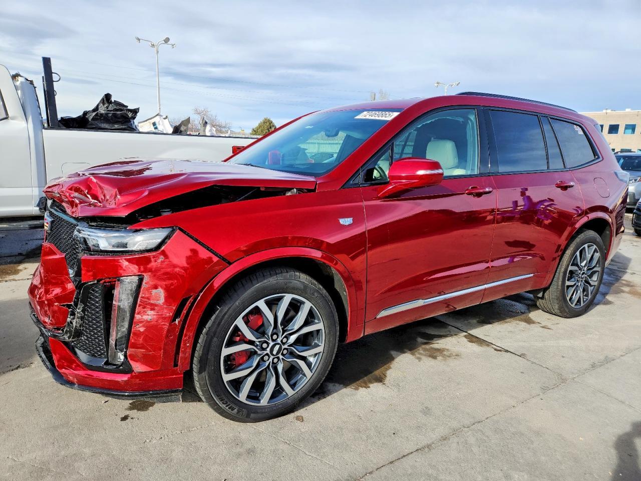 2025 CADILLAC XT6