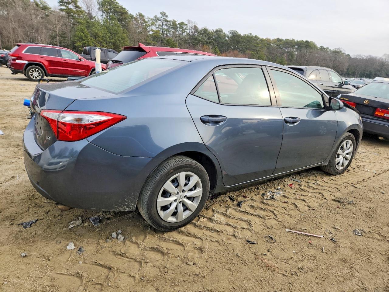 2015 TOYOTA COROLLA