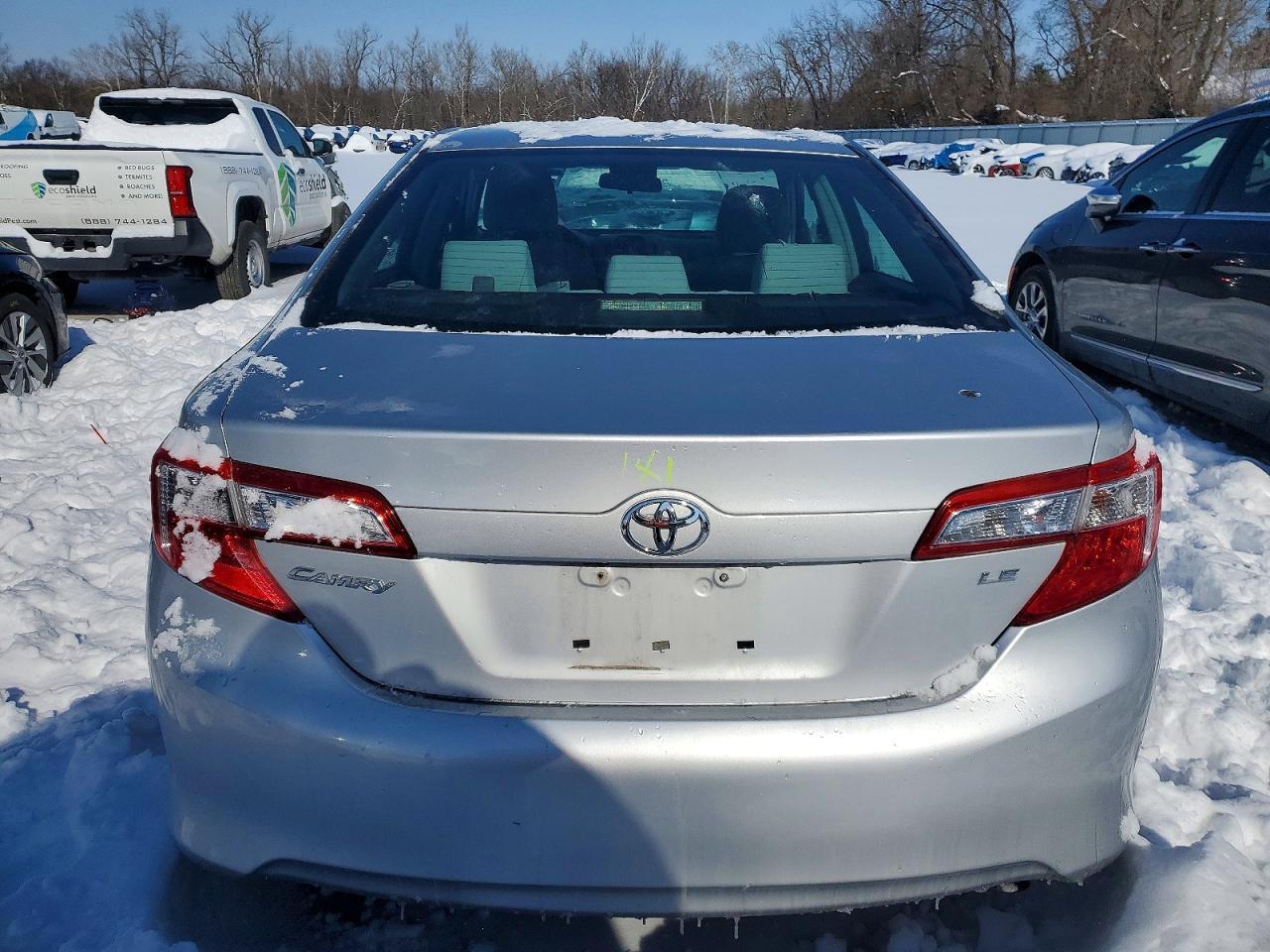 2014 TOYOTA CAMRY