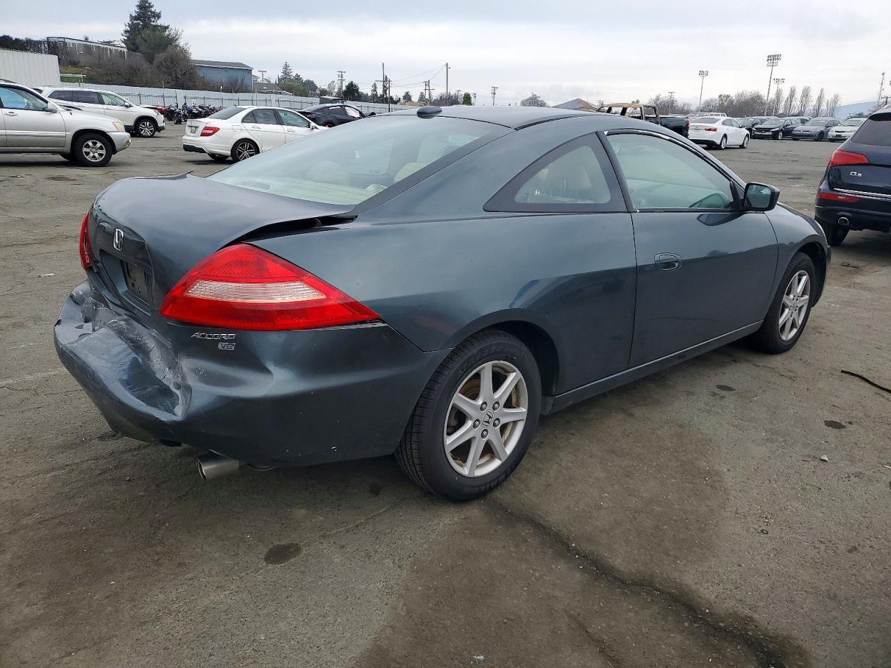 2004 HONDA ACCORD