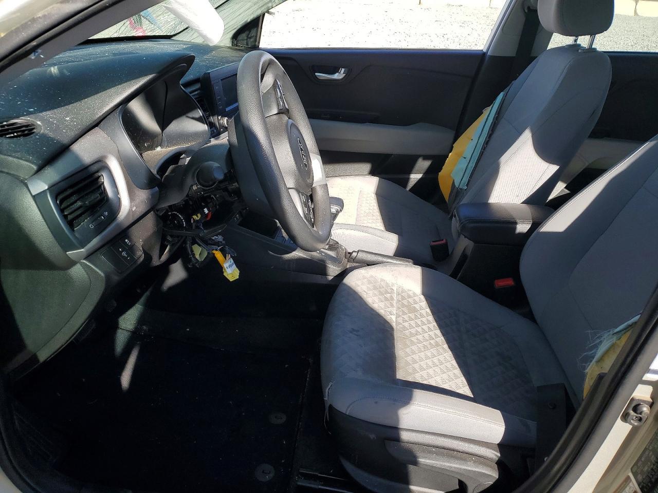 2018 KIA RIO