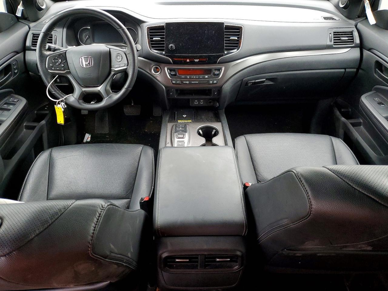 2025 HONDA Passport