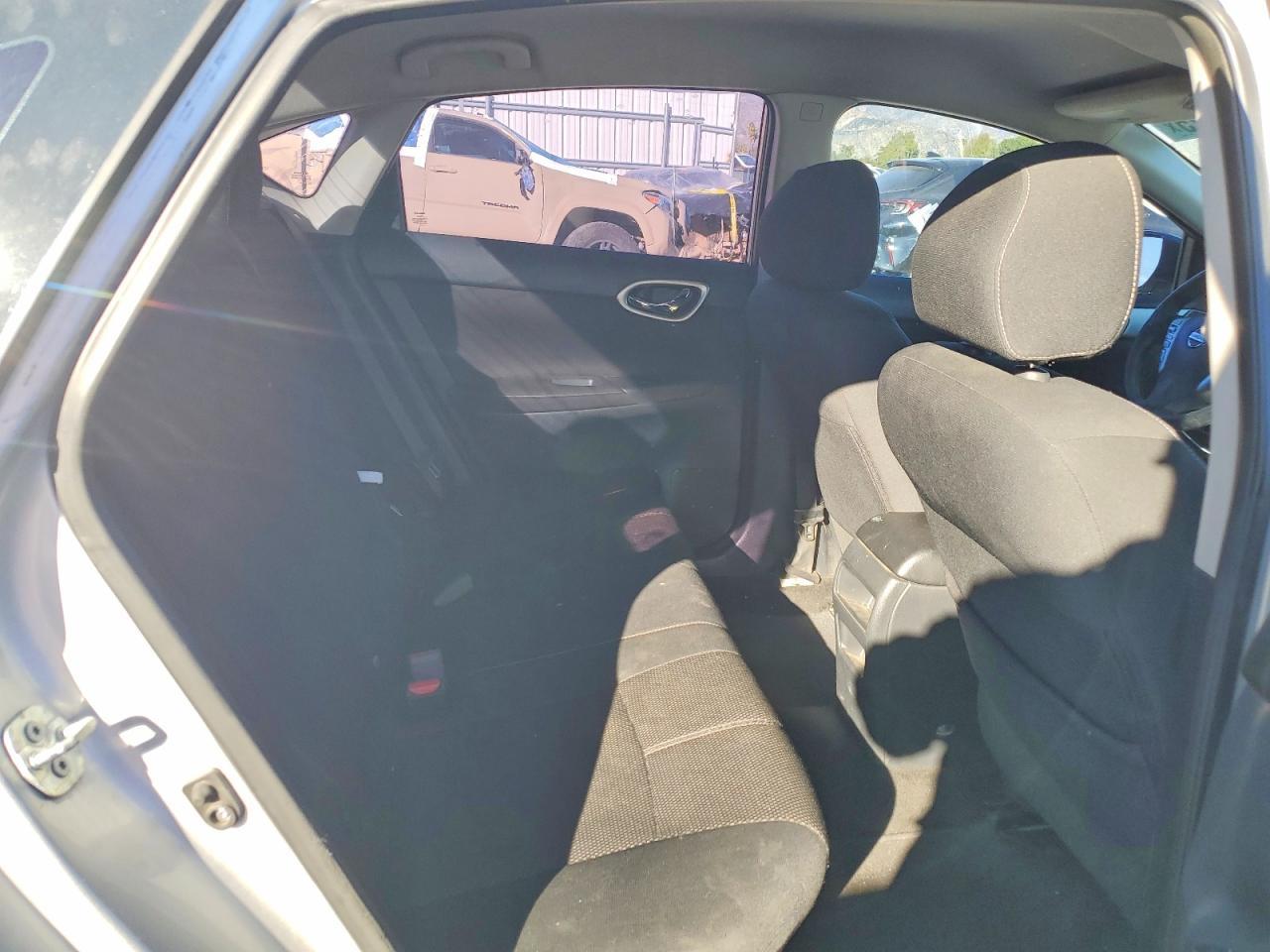 2015 NISSAN SENTRA