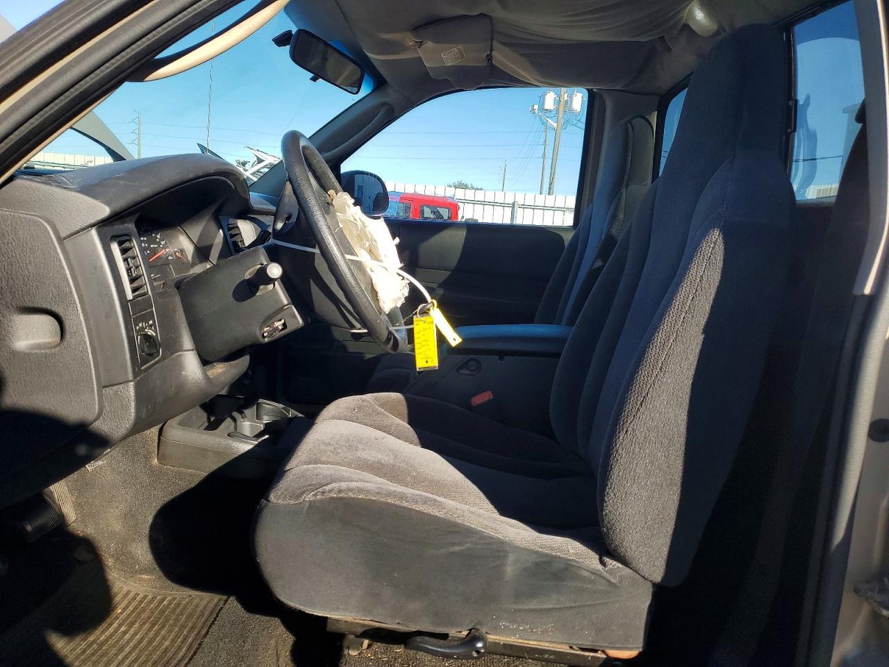 2003 DODGE Dakota