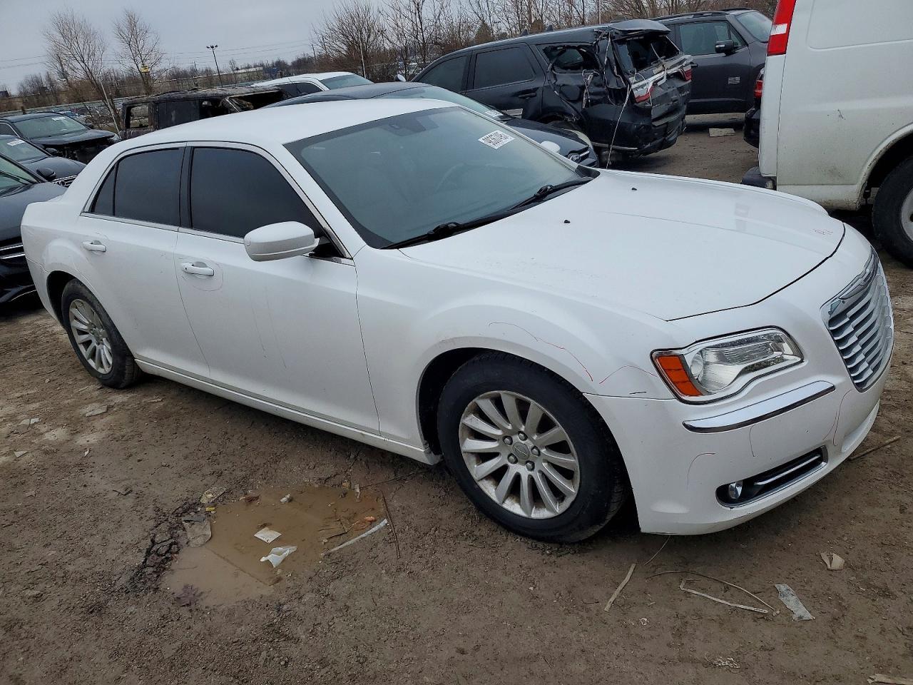 2013 CHRYSLER 300