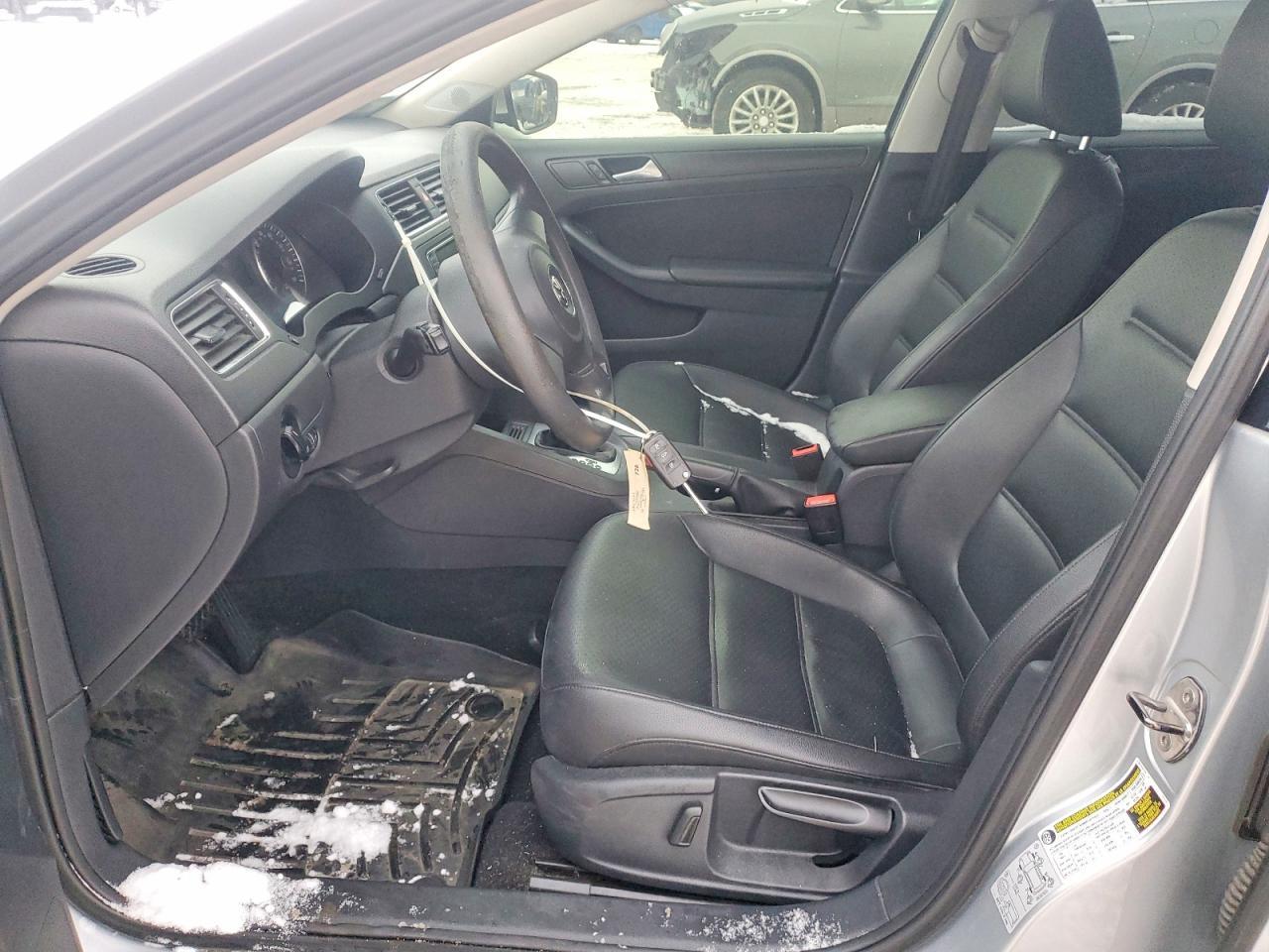2014 VOLKSWAGEN JETTA