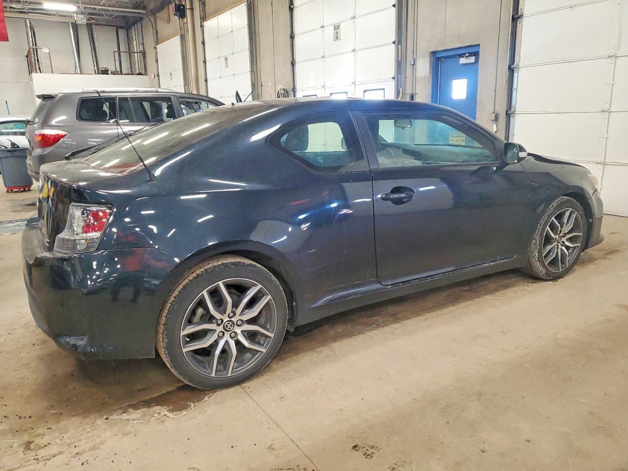 2016 TOYOTA SCION