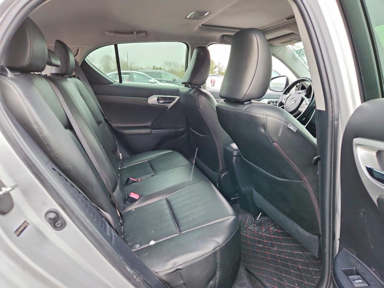 2012 LEXUS CT 200