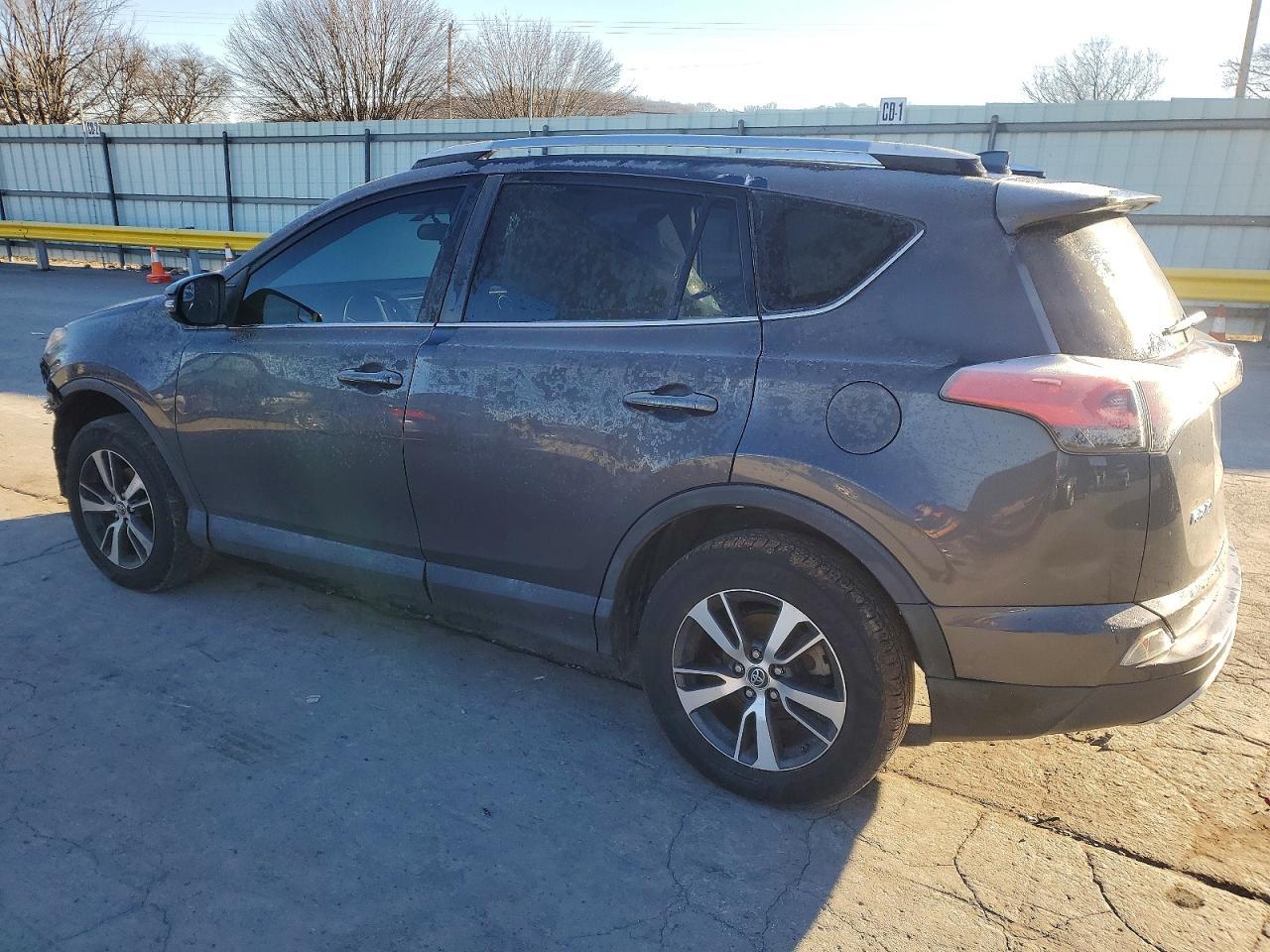 2016 TOYOTA RAV4