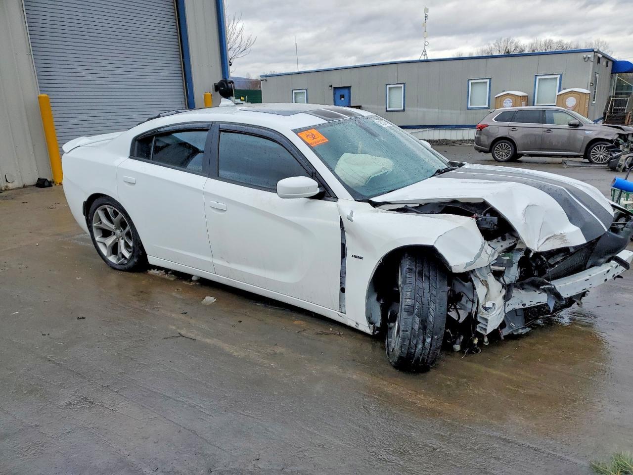 2015 DODGE CHARGER