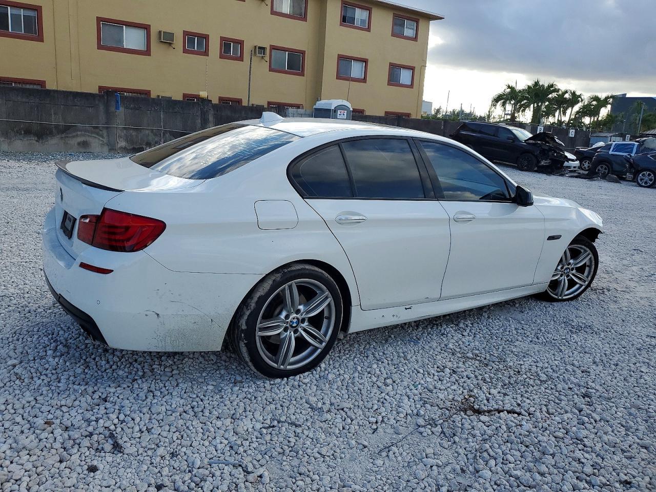 2013 BMW 5 series