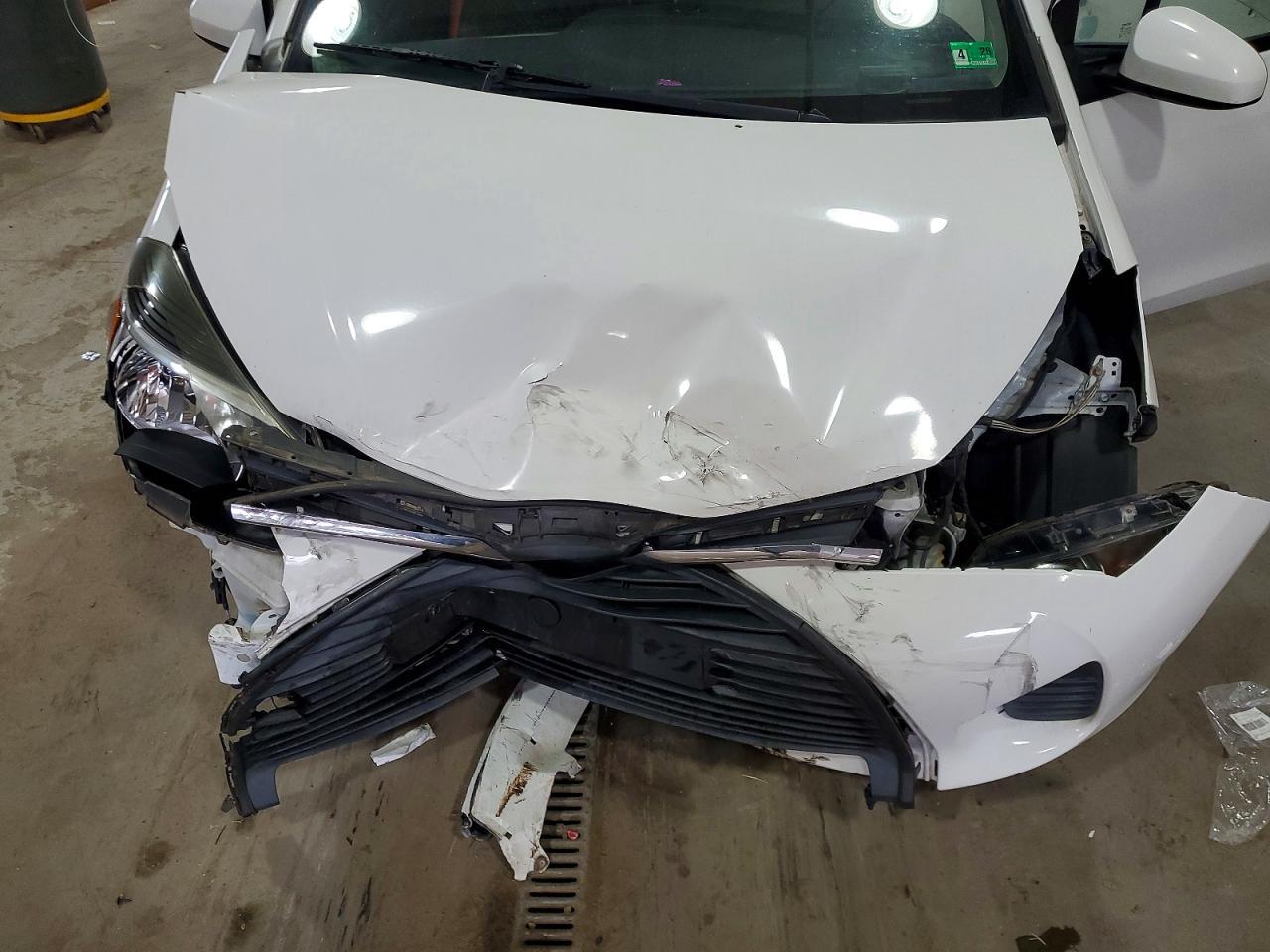 2017 TOYOTA YARIS