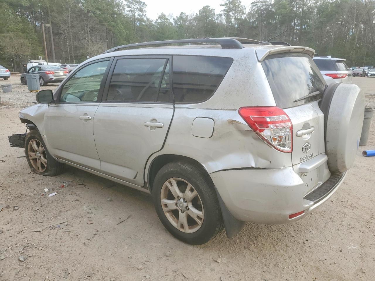 2011 TOYOTA RAV4