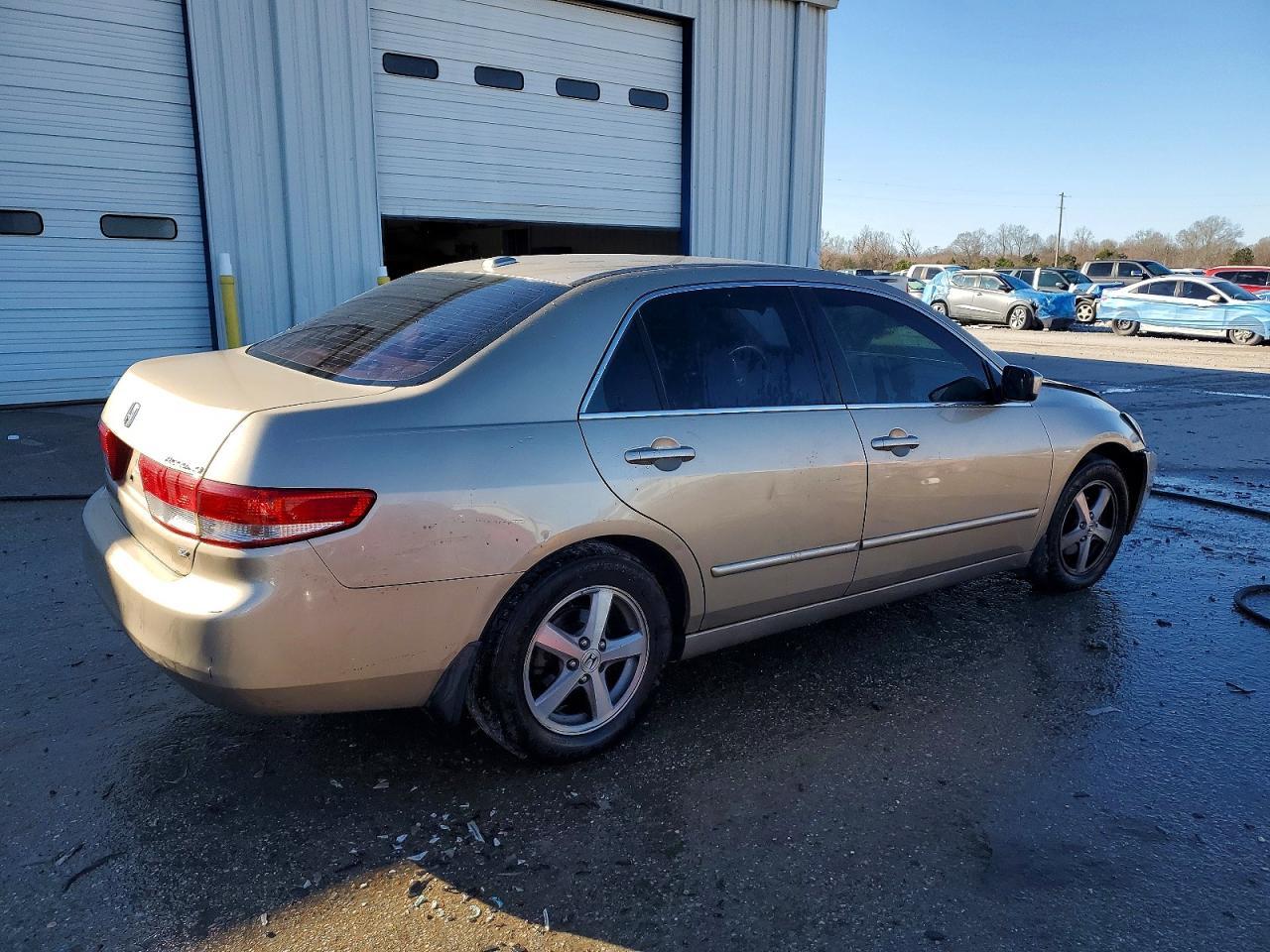 2004 HONDA ACCORD