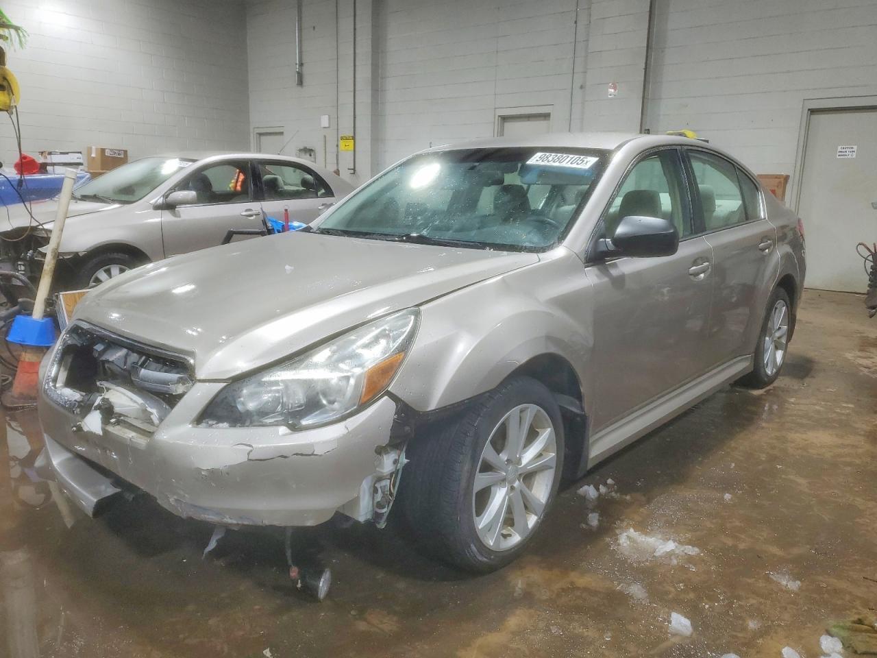 2014 SUBARU Legacy