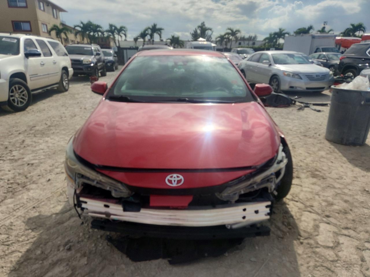 2021 TOYOTA COROLLA