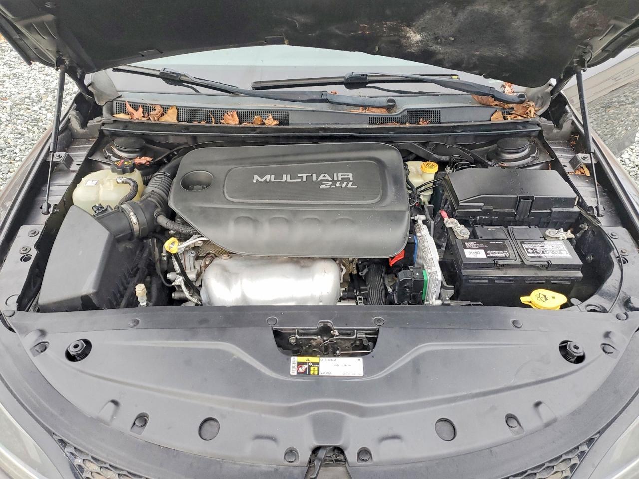 2015 CHRYSLER 200