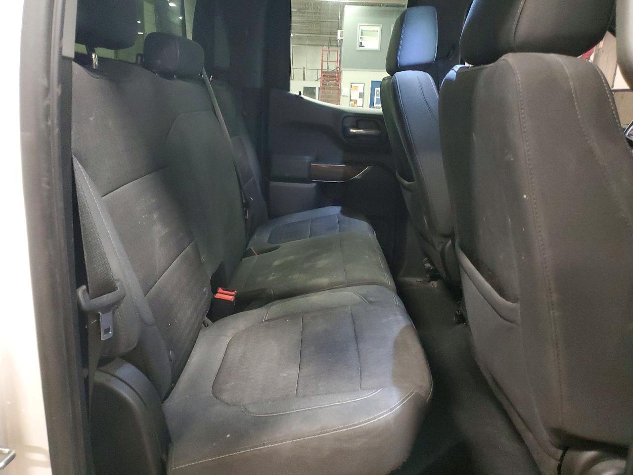 2021 CHEVROLET Silverado