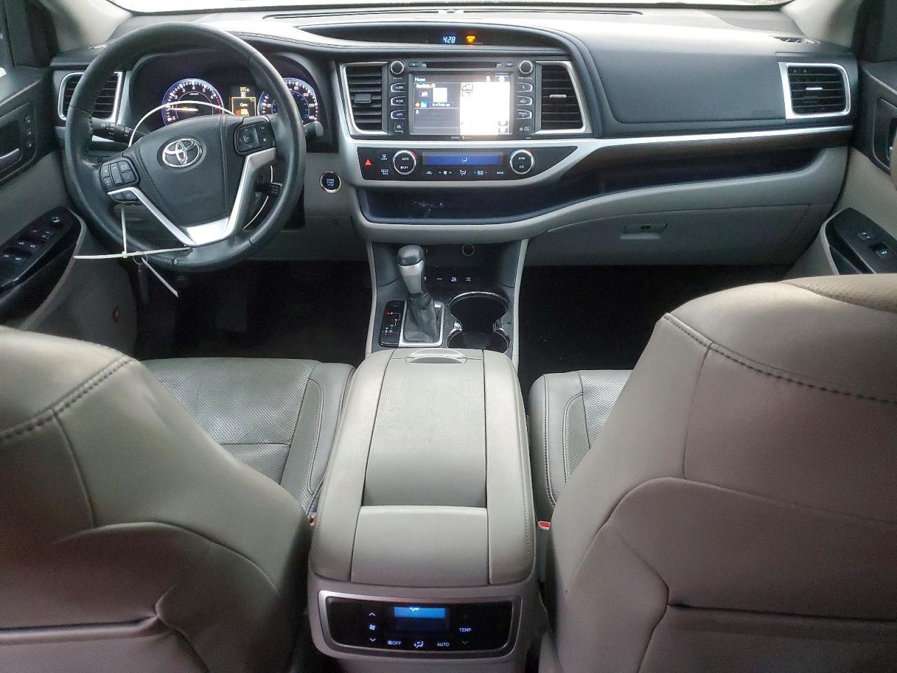 2014 TOYOTA HIGHLANDER