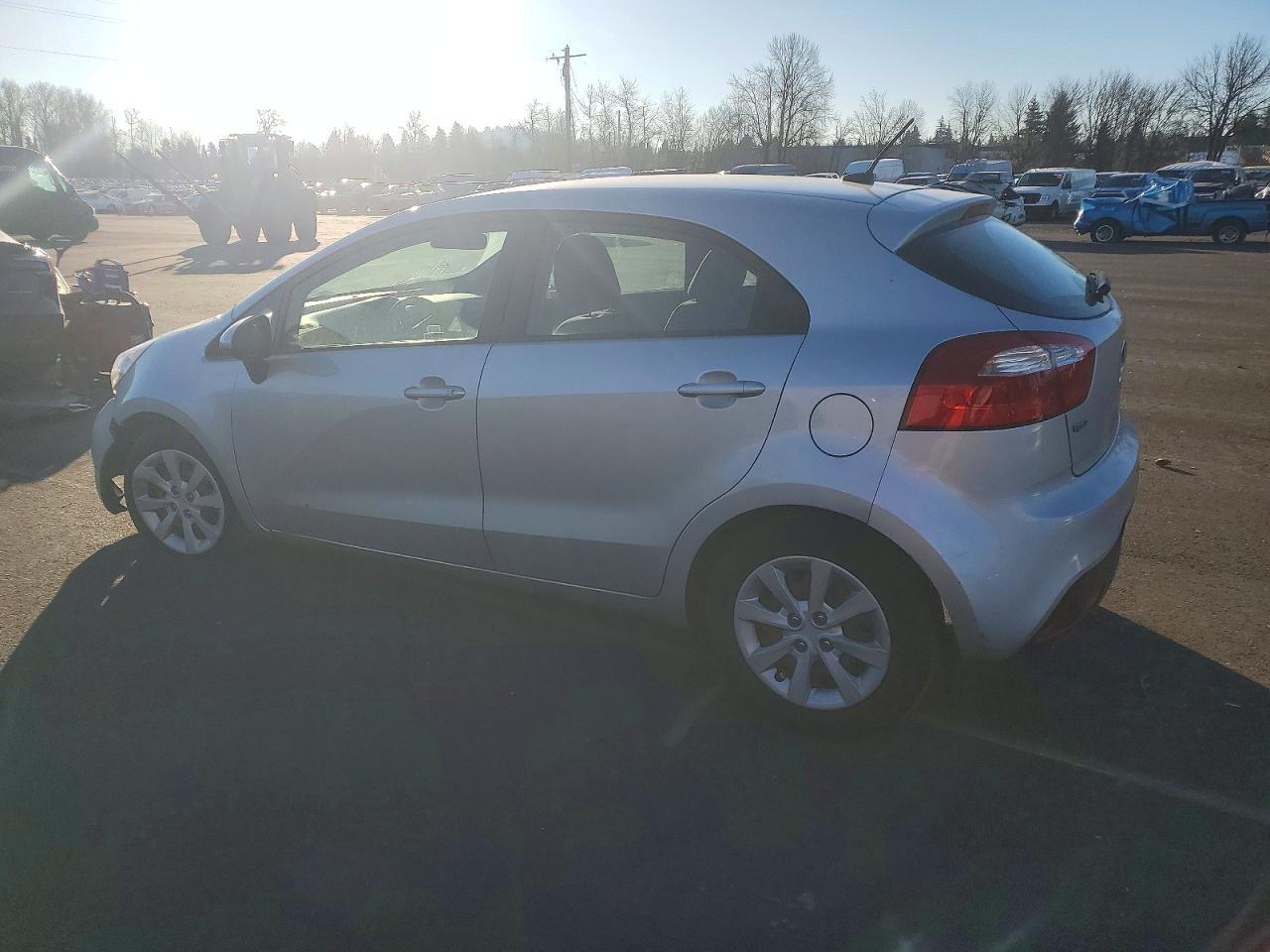 2015 KIA RIO