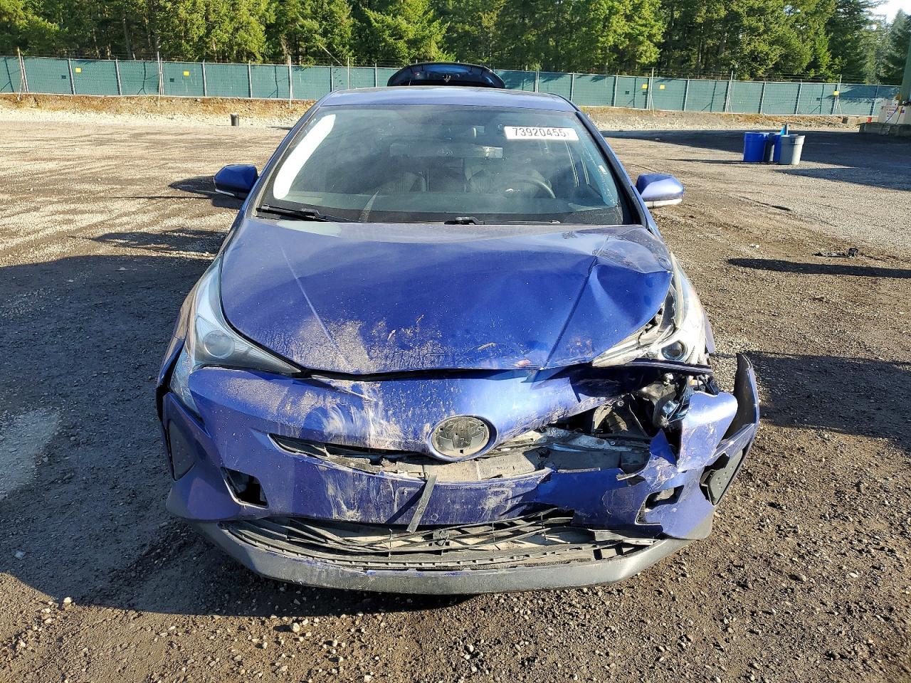 2016 TOYOTA PRIUS