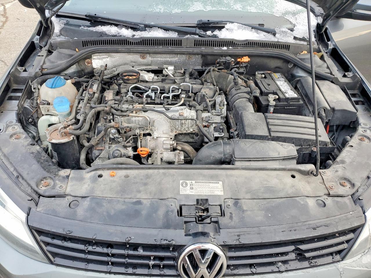 2012 VOLKSWAGEN JETTA