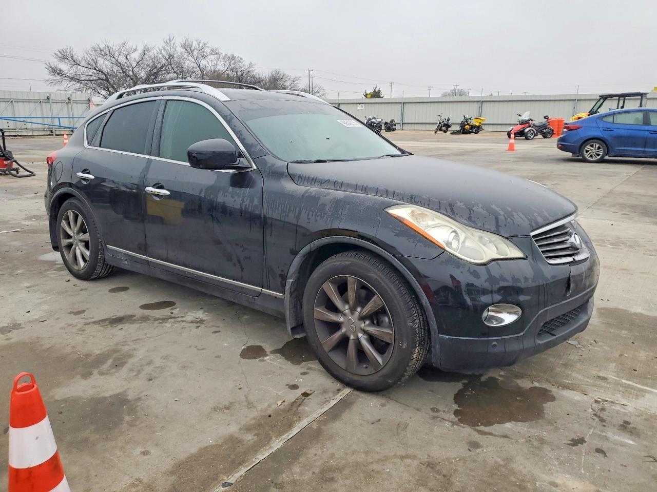 2010 INFINITI EX35