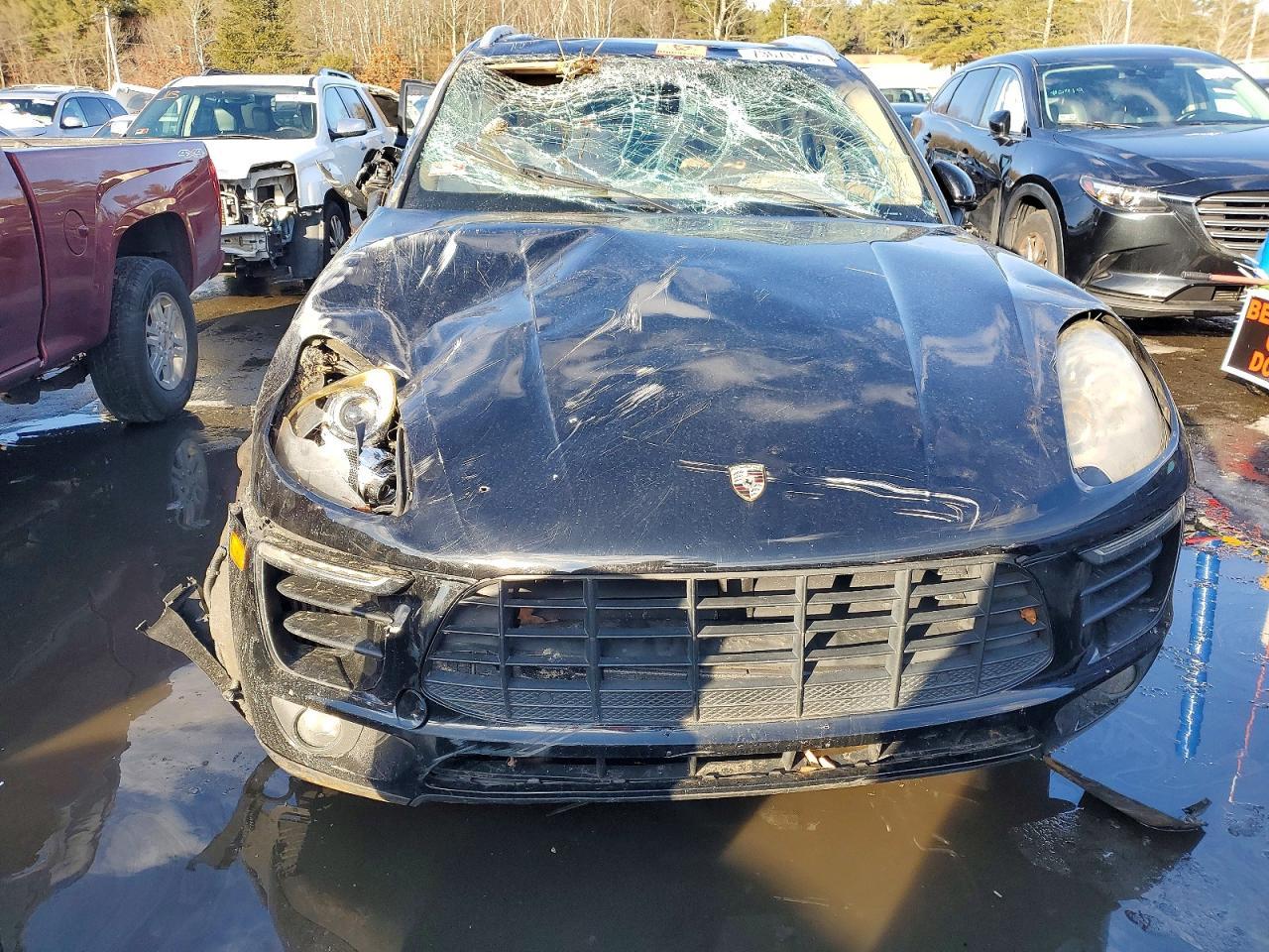 2016 PORSCHE Macan