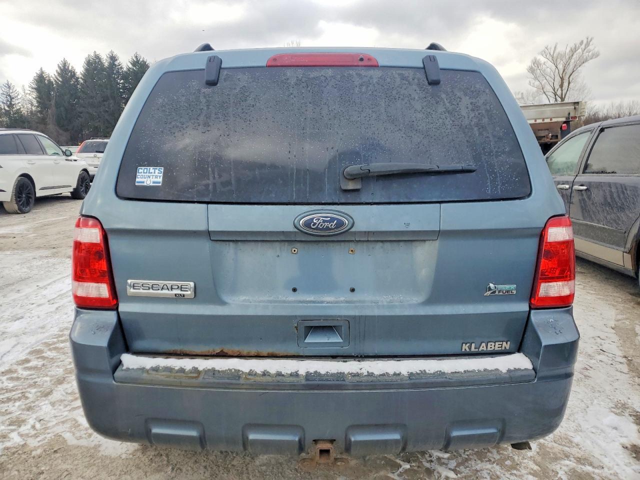 2010 FORD ESCAPE