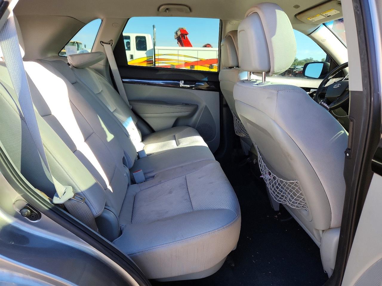 2013 KIA SORENTO